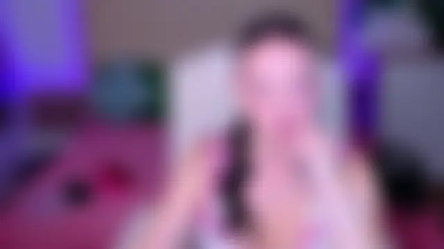 غرفة دردشة AVA_MAXIMUS المباشرة