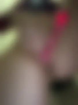 -NaughtyAngel-'s Live Chat Room