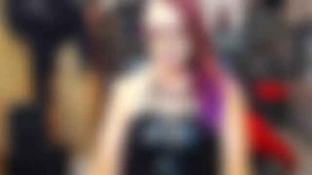 Živá chatovací místnost LindaDaemonX