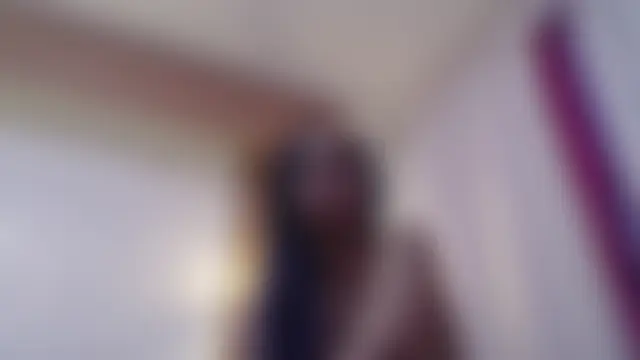 חדר צ'אט בשידור חי של Ariasmithog