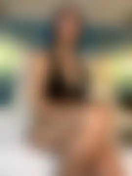 Ivonny_x élő chatszobája