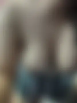 Anvy_143 Adlı Modelin Canlı Sohbet Odası