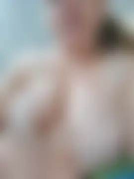 _Hayley_XRise_ Adlı Modelin Canlı Sohbet Odası