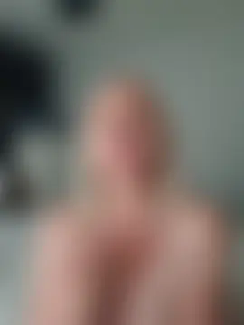 BellaUkCurvy Adlı Modelin Canlı Sohbet Odası