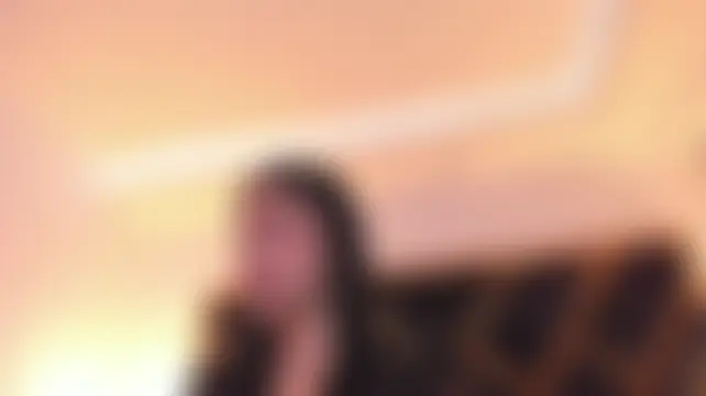 SusanVilla Adlı Modelin Canlı Sohbet Odası