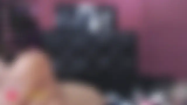 Karly_Grey_s élő chatszobája