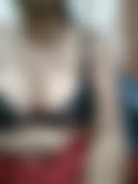 sexy_dimple_bhabi Live chatroom