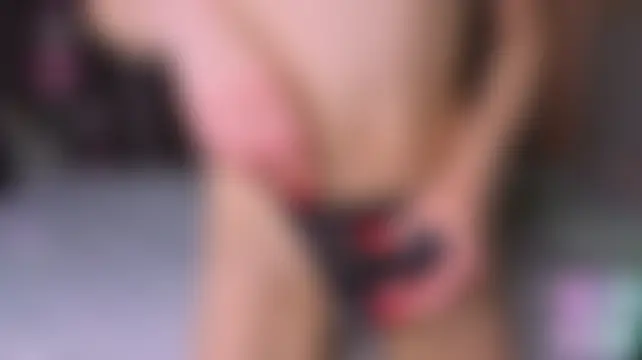 חדר צ'אט בשידור חי של LitellyBella