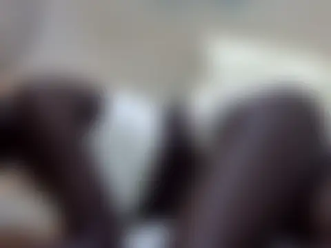 Pokój czatu na żywo – sweet_petite254