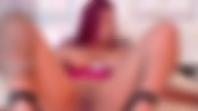 KaseyRosse élő chatszobája