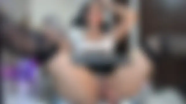 Sophia_hot_lover live-chat rom