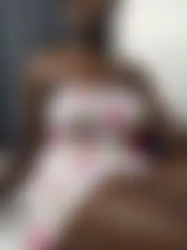 Chat soba uživo modela ebony_lovie