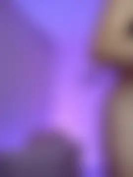 Julie_Bennet 실시간 채팅방