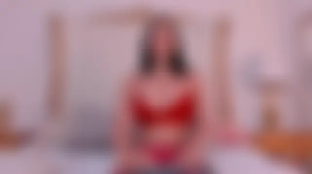 NicoleVallier Adlı Modelin Canlı Sohbet Odası