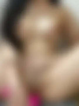 غرفة دردشة Lyna_wet المباشرة