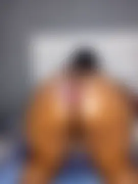 SexyAssQueenX чат на живо