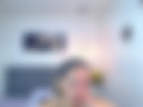 sasi_luna élő chatszobája