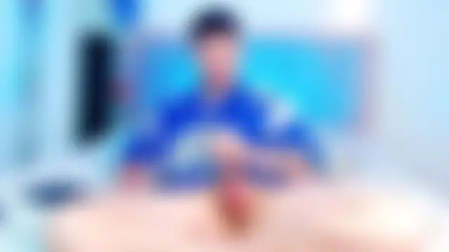 _justinmoon2 Adlı Modelin Canlı Sohbet Odası