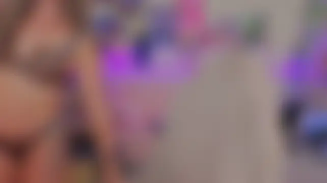 Sala de chat ao vivo de Real_Tini