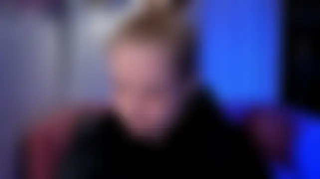 StephanieSweety – Naživo chatovacia miestnosť