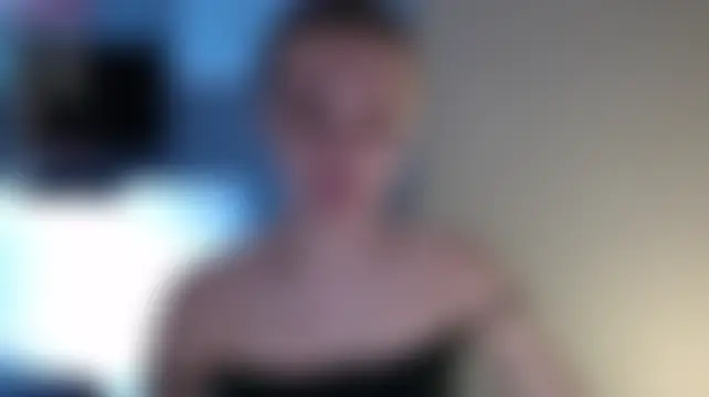 Pokój czatu na żywo – Emily_Hartt