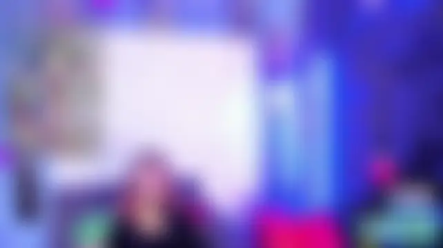 AngeliqueGirard 실시간 채팅방
