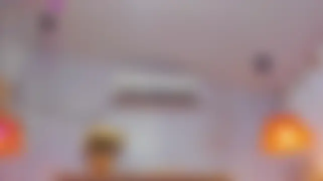 Phòng Chat Trực Tiếp Saaalmaaa