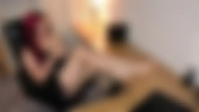 Pamela_Johnsonn – Naživo chatovacia miestnosť