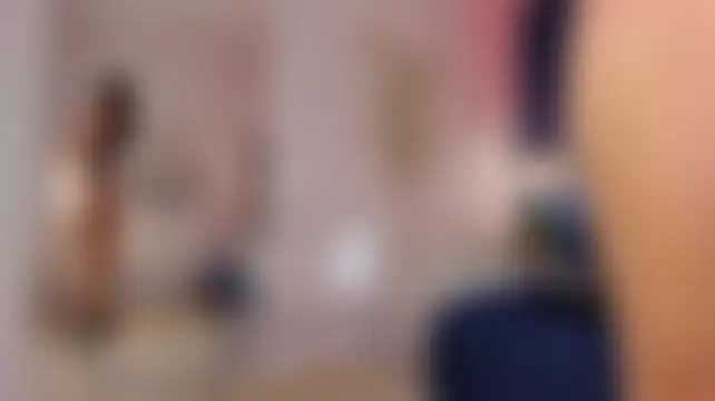 CoralQuinn – Naživo chatovacia miestnosť