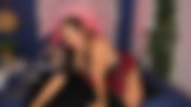 غرفة دردشة CoralQuinn المباشرة