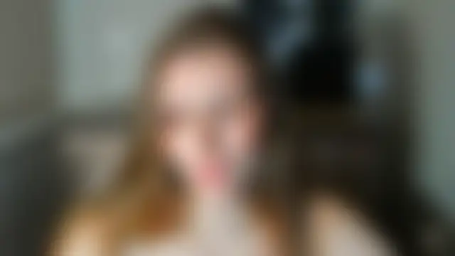 JuliaMuuun – Naživo chatovacia miestnosť