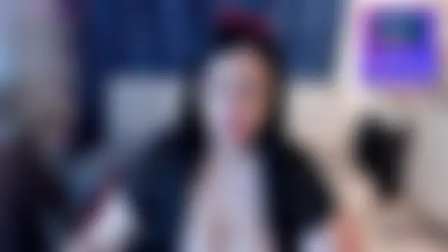 andrea-cohen Adlı Modelin Canlı Sohbet Odası