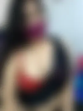 shalini_gupta05 Chat Room in diretta