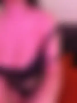 Zeina2024 লাইভ চ্যাট রুম