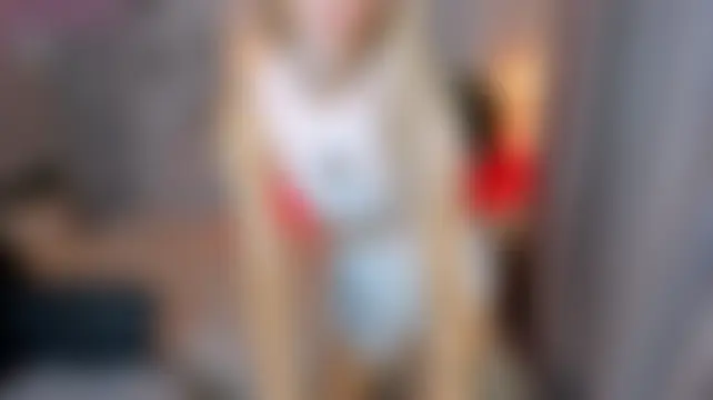 חדר צ'אט בשידור חי של LauraPurr