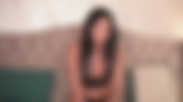 LunaaMillerX Chat Room in diretta