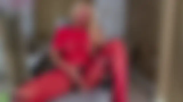 NatashaJade Adlı Modelin Canlı Sohbet Odası