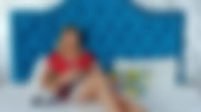Rissa_Bell Chat Room in diretta