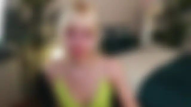 HannahHolliss чат на живо