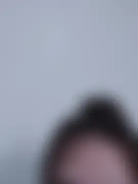 LoraBelle12 élő chatszobája