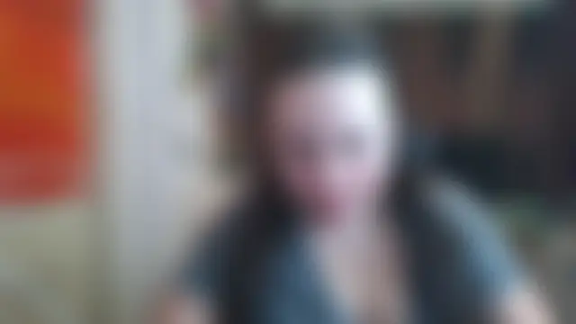 חדר צ'אט בשידור חי של Cora_Maro