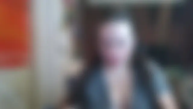 Cora_Maro élő chatszobája