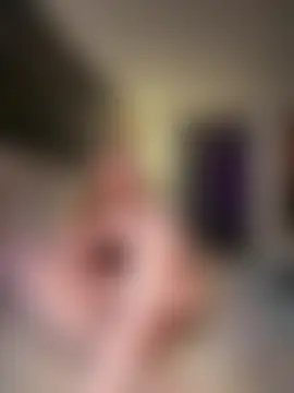 חדר צ'אט בשידור חי של Alirawrz