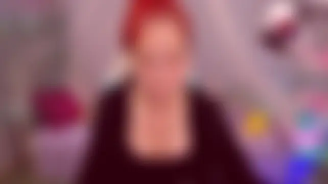 Sala de chat ao vivo de KiraElwood