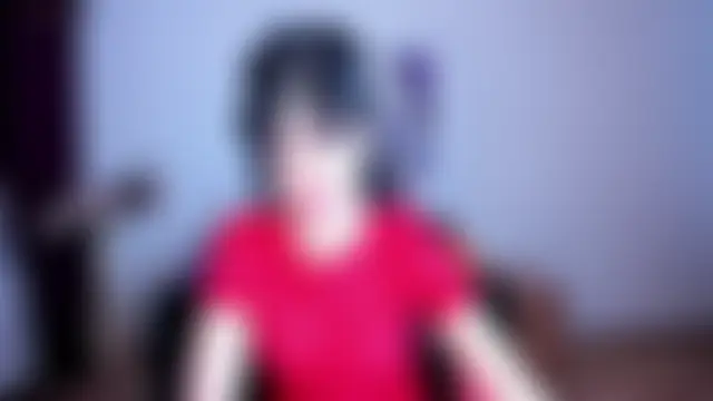 Silvia_Wallec Adlı Modelin Canlı Sohbet Odası