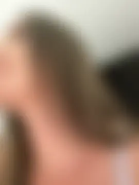 חדר צ'אט בשידור חי של BeautyBella_