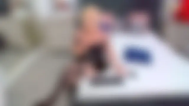 Chat soba uživo modela SuzzySun