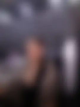 غرفة دردشة Lorenthertz المباشرة