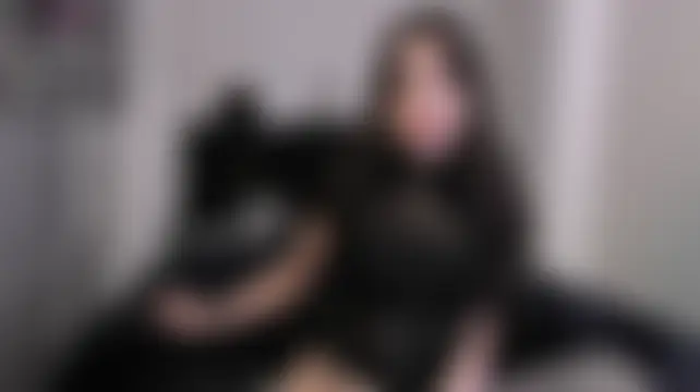 Amy_Aloqua Chat Room in diretta