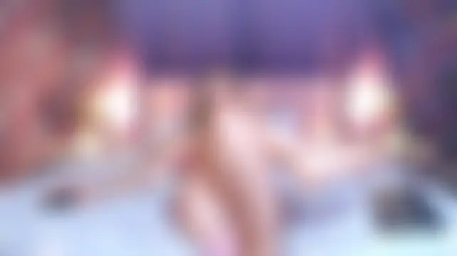 غرفة دردشة SquirtyAlice المباشرة